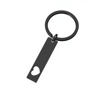Llavero de Acero Inoxidable con Mosquetón de Diseño Vintage de Dibujos Animados, con Logotipo Grabado con Láser e Impresión UV a Color, Forma de Corazón, Venta al Por Mayor - Product Image 6