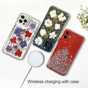 Bon marché, étui en <span class=keywords><strong>plastique</strong></span> pour téléphone portable en résine époxy avec feuille assortie de dessins animés mignons, couverture de téléphone pour Iphone 15 14 13 12 Pro max - Product Image 6