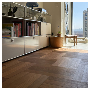 Planches de bois de <span class=keywords><strong>chêne</strong></span> <span class=keywords><strong>massif</strong></span> certifié Fsc Nettoyage du vrai plancher en bois de <span class=keywords><strong>chêne</strong></span> <span class=keywords><strong>massif</strong></span> - Product Image 1