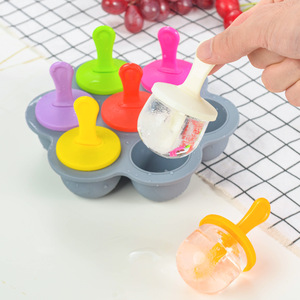 Molde de silicona de 7 cavidades para cubitos de hielo de 2 oz, apto para alimentos, sin BPA, con tapa a prueba de fugas y palo para alimentación de bebés con frutas o chupete. - Product Image 4