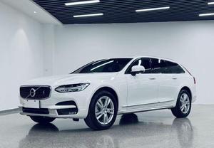 Auto Usata 2019 <span class=keywords><strong>Volvo</strong></span> V90 <span class=keywords><strong>Cross</strong></span> <span class=keywords><strong>Country</strong></span> T5 AWD, Station Wagon di Lusso Usata, Guida a Sinistra, Automatica, Robusta e High-Tech, 254 CV, 350 Nm - Product Image 2