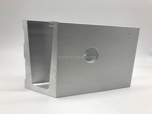 <span class=keywords><strong>Ringhiera</strong></span> in Vetro Senza Telaio per Balcone con Base a Canale a U Regolabile in Alluminio - Product Image 2