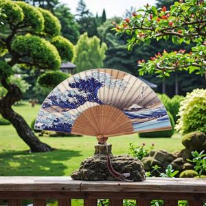Abanico Japonés de Bambú de Lujo de 33 cm, Tallado con el Diseño de la Gran Ola de Kanagawa, en Caja, Estilo Ecológico para Manualidades y Recuerdos - Product Image 5