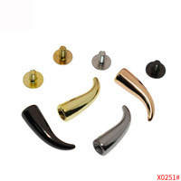 Clou pointu punk, bouton gothique, rivet à vis en alliage en forme de poivre, long pointe pour vêtements, artisanat, cuir