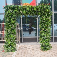 Arche de feuillage artificiel vert 8x8 pieds personnalisée pour décoration d'entrée de mariage – Vente chaude