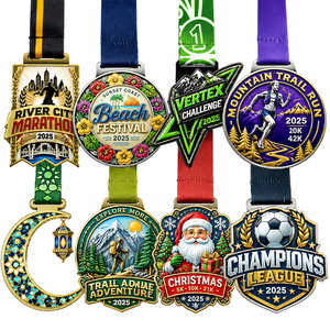Médailles de Sport Personnalisées Marathon 42K 21K Défi Alpin Alliage de Zinc 3D Émail Récompenses Finisseur - Product Image 5