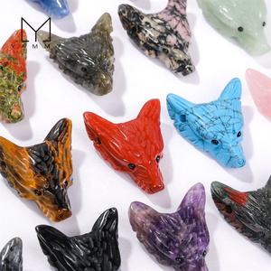 Venta al por mayor cabeza de Calavera de Cristal piedra Natural tallada cabeza de Lobo forma colgantes encantos para la fabricación de joyas - Product Image 3