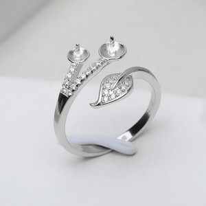 Bague double feuille en argent S925 faite à la main, style européen et américain, version coréenne, mode féminine, 5-6 perles - Product Image 2