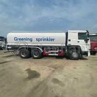 Usine directement vendre utilisé Sinotruk HOWO 6x4 10 roues moteur diesel 20000 litres 20cbm 25cbm camion-citerne d'eau à vendre