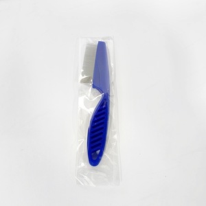 Cepillo de Aseo para Mascotas de Doble Acción, Combina Diseño de Cerdas y Púas, Cepillo Multifuncional para Perros y Gatos, Fácil de Limpiar - Product Image 5