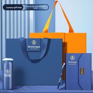 Coffret Cadeau Magnétique pour Entreprise : Carnet en Cuir PU Personnalisé avec Logo, Stylo et Bouteille Isotherme pour Cadeaux d'Affaires VIP - Product Image 2