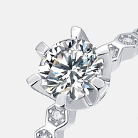 Bague de fiançailles en argent sterling S925 avec moissanite certifiée GRA, moissanite ronde, bande pavée hexagonale, réglable, bague de promesse pour femme