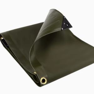 Lona de PVC premium con bordes reforzados y ojales de latón resistentes a la oxidación, de alta resistencia y durabilidad para uso logístico en camiones. - Product Image 3