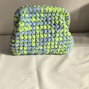 Hot Sale Women's Crocheted Clutch Bag Handmade Knitted Day Makeup Bag with Pearl Decoration Open Closure Type - Product Image 5