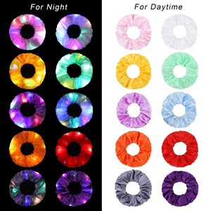 Nouveaux chouchous LED lumineux, chouchous néon avec oreilles de lapin, élastiques à cheveux, accessoires capillaires qui brillent dans le noir - Product Image 4