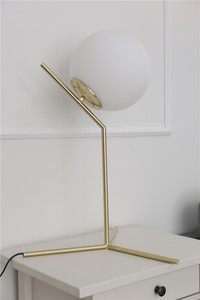 Listo para enviar diseño clásico bola de cristal decoración del hogar junto a la cama Lámpara de mesa - Product Image 6