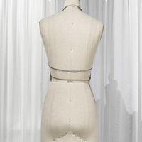 Mode argent brillant dos nu gilet voir à travers les femmes Clubbing haut court Sexy métal maille cotte de mailles haut pour les femmes