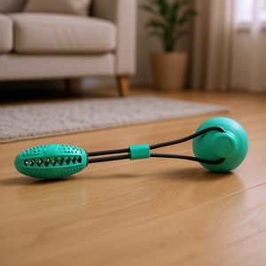 Juguete para Perros Grip N' Play con Forma de Balón de Fútbol, Dispensador de Golosinas con Ventosa, Juguete Interactivo para Mascotas, de Goma Verde, Operación Manual - Product Image 2