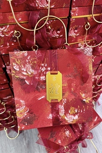 Hộp Kẹo-Hãy để nghệ thuật chứng kiến tình yêu vĩnh cửu hộp quà Tranh sơn dầu vẽ tay: Phục Hưng của hộp kẹo cưới - Product Image 3