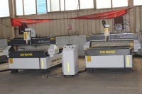Routeur CNC 1325 pour le travail du bois, système de contrôle NC Studio/Mach3/DSP, broche simple, zone de travail 1300x2500mm
