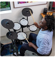 Batterie électronique Roland TD-07DMK pour usage domestique, configuration cinq fûts trois cymbales, pour débutants et professionnels