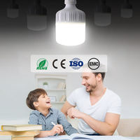 Ampoule LED blanche à vente chaude, puce SMD 2835, forme en T, abat-jour en PP, ampoule LED, ampoules LED pour la maison
