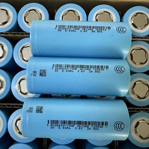 Baterai Lithium Ion Silinder 26650 Isi Ulang Kapasitas Tinggi 3.6V 26650 70HP 7000mAh - Product Image 5