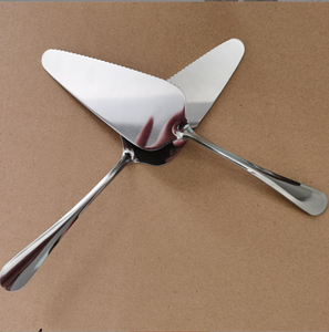 Coupe-pizza en acier inoxydable DFT11 - Product Image 2