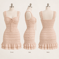 Mini-robe moulante personnalisée pour femme, légère, en tissu tissé, avec corsage froncé, attache sur le devant, bretelles larges et ourlet à volants étagés