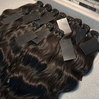 Extensions de cheveux indiens 100% vierges, provenant d'un seul donneur, double trame, ondulées naturelles, permanentes, à clipser, en lots pour tissage