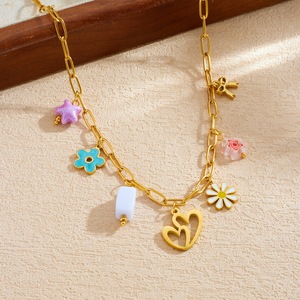 Gold Plated Daisy Flower Double Heart Pendant Necklace For Women Daily Wear Gift Charm Jewelry N4256 - Product Image 3