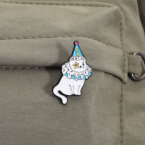 Circo Estilo Gato Esmalte Pin Engraçado Palhaço Máscara Cartoon Broche Lapel Badge Jóias Presente para Amigos - Product Image 3