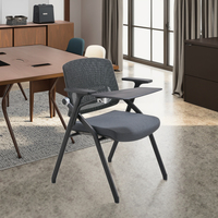 Chaises de formation pliantes en plastique au design moderne avec roulettes en plastique durables pour mobilier commercial, usage domestique, bureau et école