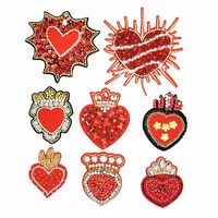 Patch brodé en forme de cœur rouge 3D fait à la main, appliques en strass et perles avec des paillettes pour vêtements, matériau en tissu PVC, style à coudre