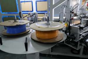 Ligne d'assemblage d'<span class=keywords><strong>airbag</strong></span> de siège automobile Machine de soudage à haute fréquence - Product Image 5