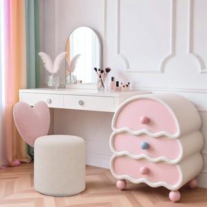 Tabouret de maquillage en forme de cœur, couleur crème, avec dossier, chaise pivotante pour chambre à coucher, usage domestique, adultes, enfants, personnes âgées - Product Image 1