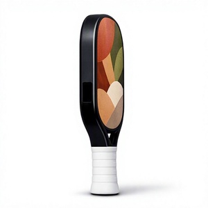 Raquette de pickleball en fibre de carbone avec logo personnalisé, noyau en nid d'abeille de 16 mm, équipement d'entraînement de haute qualité, équipement sportif durable - Product Image 3