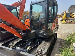 2018 Pelles sur chenilles Doosan DX60 d'occasion Vente 1 an de garantie Composants de base inclus Godet à haute puissance de creusement de 1,27 m³ - Product Image 2