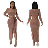 2024 vente en gros automne femmes nouvelles robes de soirée minces à manches longues col rond latéral rosée taille robe femmes élégantes robes décontractées