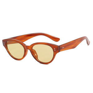 Lunettes de soleil Qianai rétro œil de chat pour femmes, monture noire, protection UV400, monture en PC, verres en acétate, type 3, pare-soleil - Product Image 4