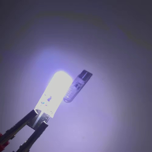 Neue <span class=keywords><strong>Mabos</strong></span> T10 W5W 168 3014 24SMD 12V 18W Naturweiße Auto-Stroboskop-Blitzlicht Silikon-Gel Kennzeichenbeleuchtung - Product Image 5