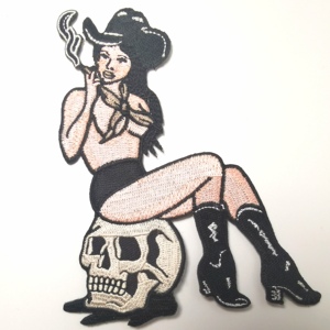 Sexy Người Phụ Nữ Đầy Đủ Trở Lại Kích Thước Thêu Sắt Trên Các Bản Vá Lỗi Xe Máy <span class=keywords><strong>Biker</strong></span> Áo Khoác Quần Áo May Thêu Các Bản Vá Lỗi - Product Image 2