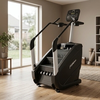 Appareil de cardio-training pour usage commercial : Simulateur d'escalade avec écran