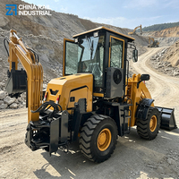 Promotion : Chargeuse-pelleteuse 4x4 avec cabine fermée, chargeuse frontale et pelle arrière, pour travaux agricoles et de construction municipale.