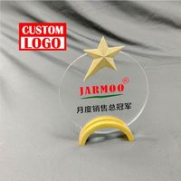 Logo gravé personnalisé trophée de cristal noir cadeau d'affaires verre transparent UV base en bois pour football basket-ball cuivre durable