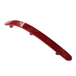 Reflector Trasero para Volkswagen Touareg, Forma de Menisco Rojo, 7L6945105A 7L6945106A, Lente LED para Modelos 2003-2010 - Product Image 1