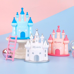Set Decorativo per Torte a Tema Castello Incantato con Castelli Principeschi in Blu Pastello e Rosa per Feste di Compleanno per Bambini a Tema Fiabesco - Product Image 1