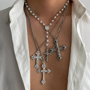 Conjunto de Collar Multicapa con Colgante Cruzado Elegante de Hip-Hop para Hombre y Mujer, Collares en Capas con Perlas de Imitación, 4 Unidades - Product Image 3