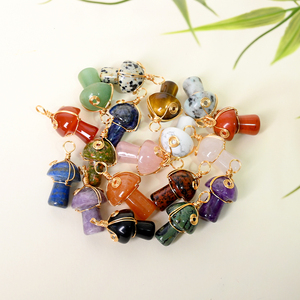 จี้คริสตัลรูปเห็ดทำมือขายส่ง สำหรับผู้หญิง ของขวัญหินบำบัด - Product Image 1