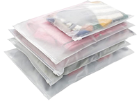 Sacs de vêtements givrés refermables avec fermeture éclair, pochettes d'emballage en polyéthylène personnalisables avec logo, sacs de rangement pour vêtements
